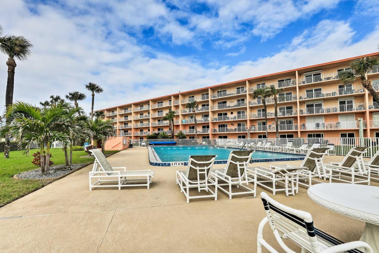 Oceanfront Cocoa Beach Condo With View Walk To Pier 외부 사진