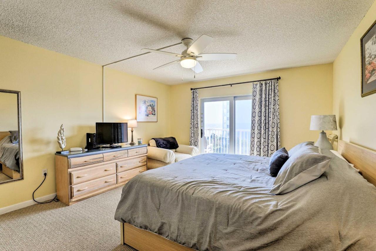 Oceanfront Cocoa Beach Condo With View Walk To Pier 외부 사진