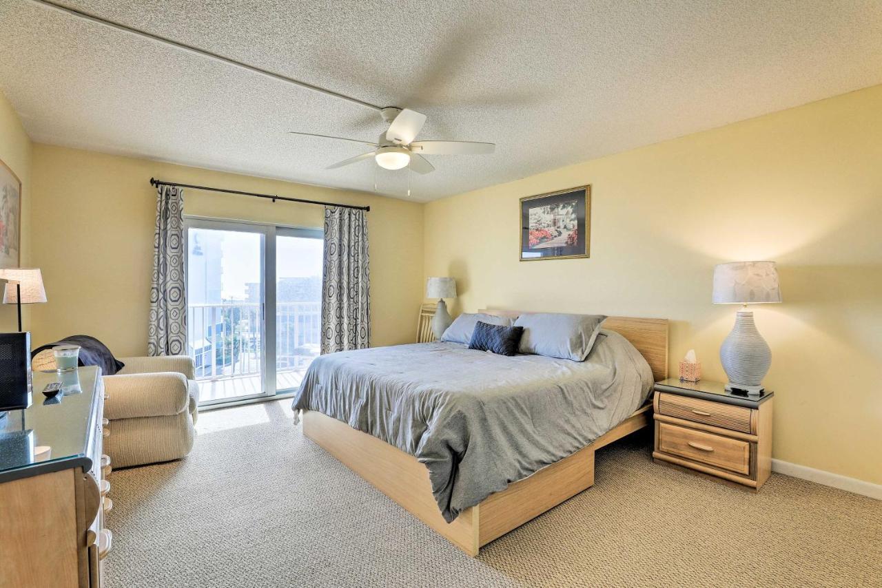 Oceanfront Cocoa Beach Condo With View Walk To Pier 외부 사진